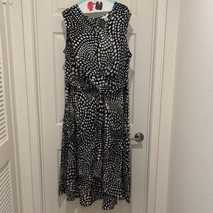 London Times Monochrome Dot Midi Dress
